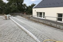 Rozsdamentes-inox-korlát-mozgássérültek-részére-12